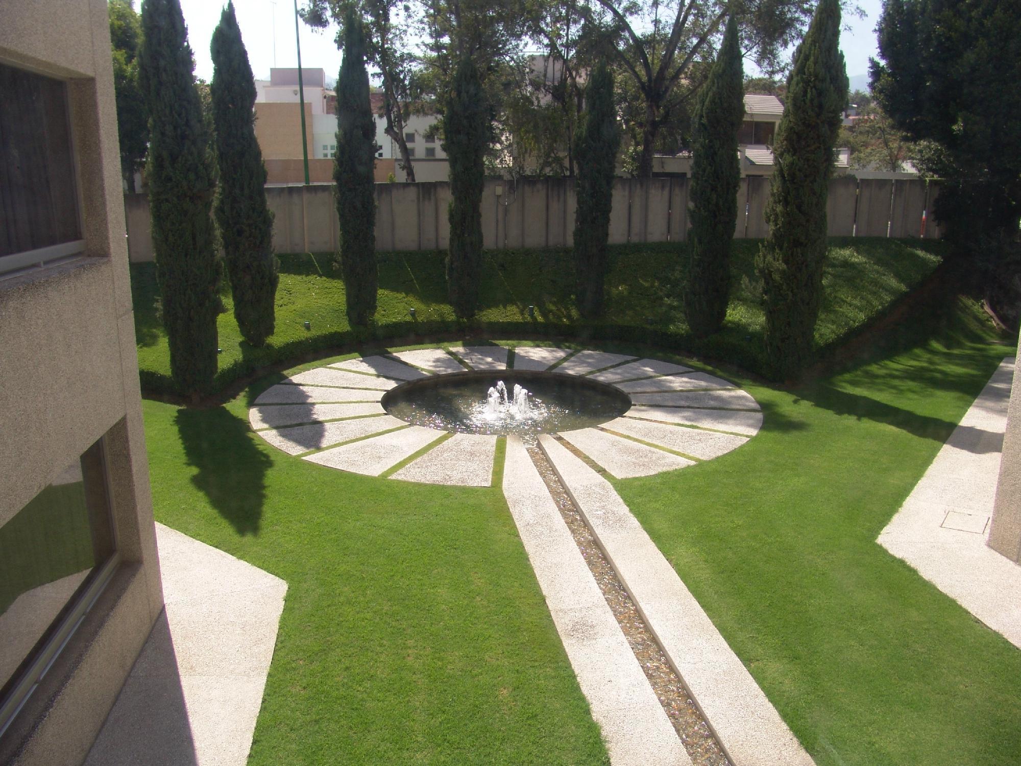 Royal Pedregal Hotel Kota Meksiko Bagian luar foto Fountain at the center of the campus