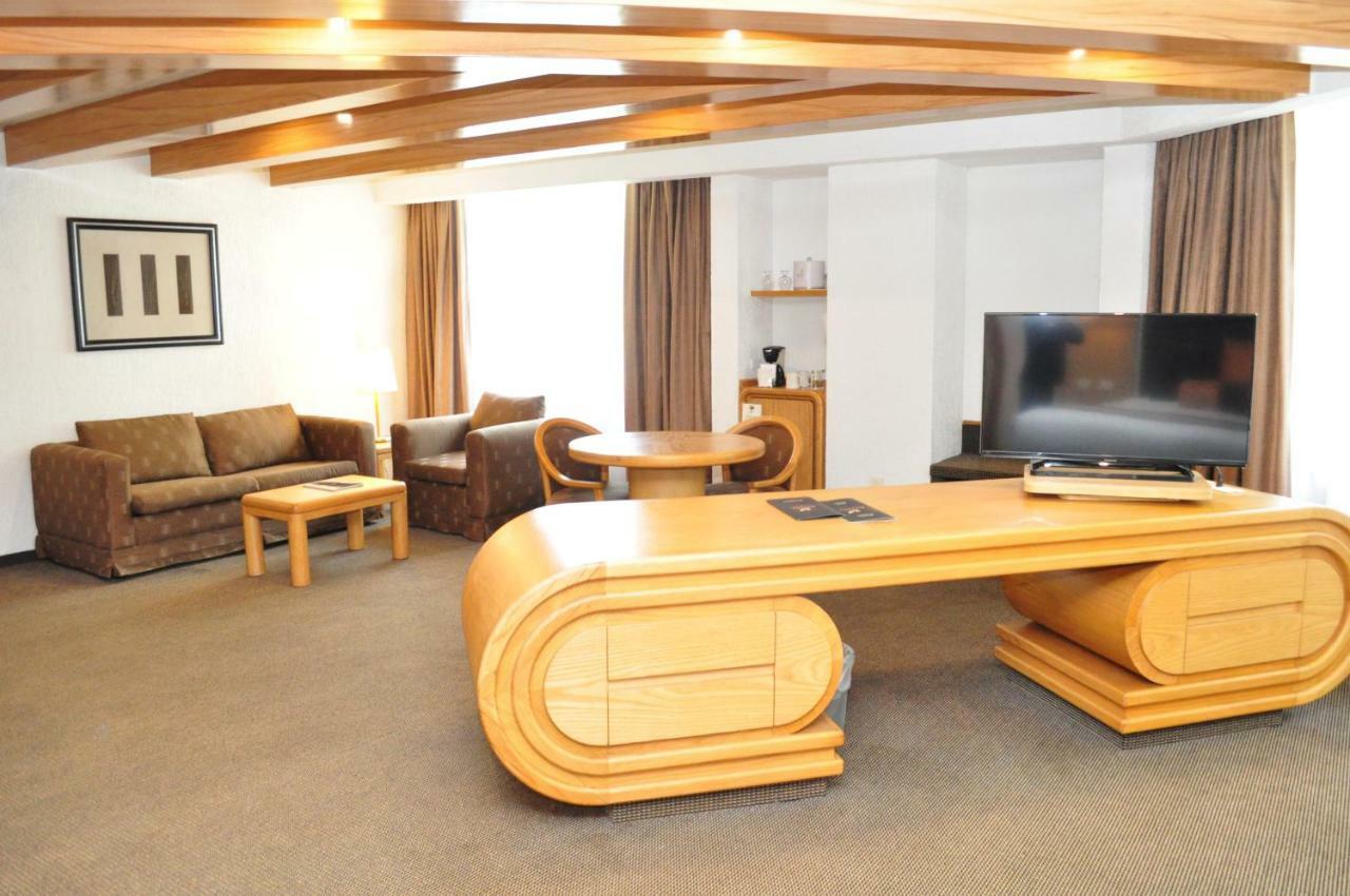 Royal Pedregal Hotel Kota Meksiko Bagian luar foto Office of the Prime Minister